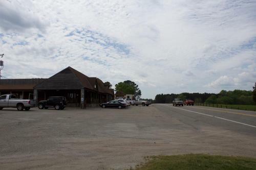 Sheldon's Motel And Restaurant