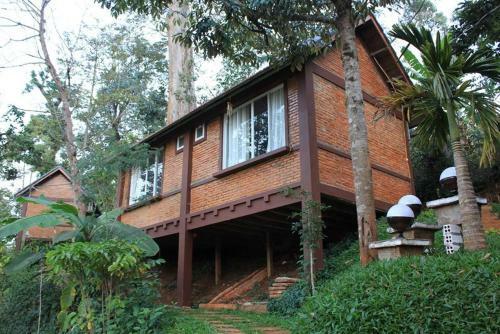 Hotel Dau Nguon Resort