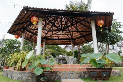 Hoang Dinh Homestay