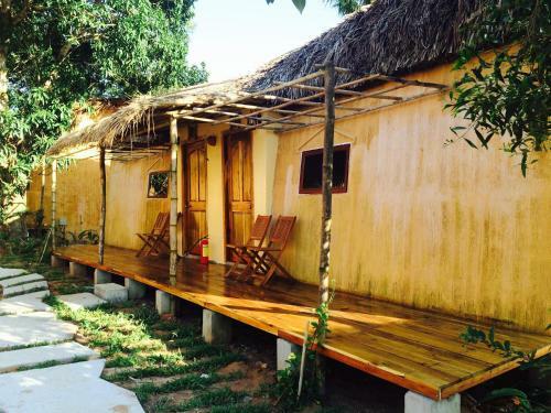 Hostal Ninila Fruit Farm Bungalow
