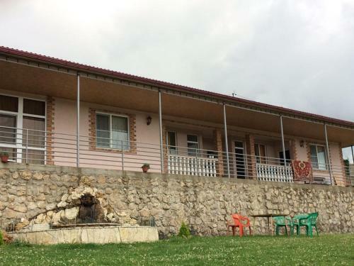 Hostal Guest House On Sokhumi Highway 133