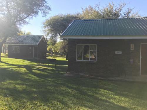 Hotel Molalatau Lodge & Campsites