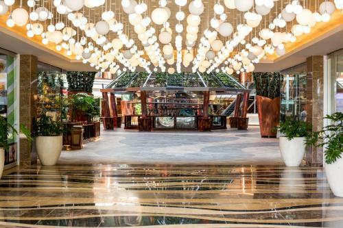 Bush Bungalows At Sun City Resort