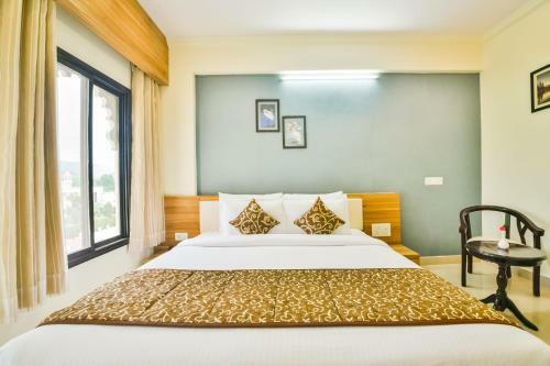 Hotel Anjushree Resorts Padmini Bagh