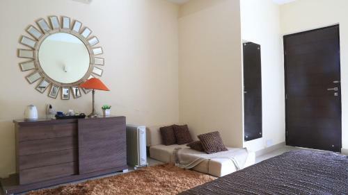 Vaanya Villa By Vista Rooms