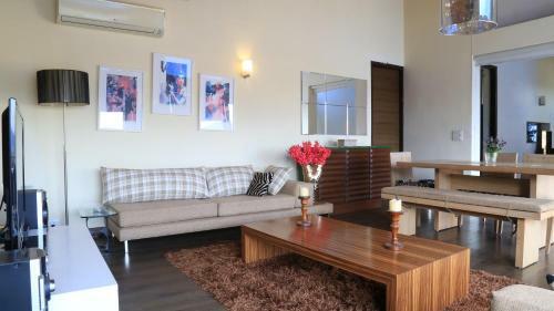 Vaanya Villa By Vista Rooms