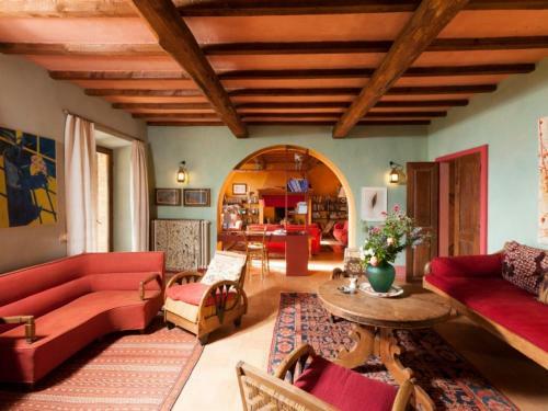 Monticchiello Villa Sleeps 20 Pool Wifi