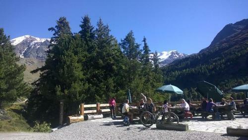 Hotel Rifugio Forni