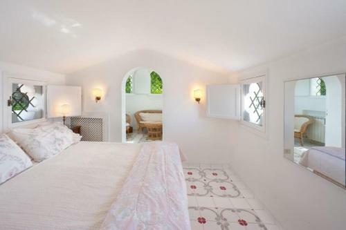 San Montano Villa Sleeps 12 Pool Air Con Wifi