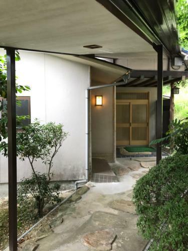 Tomada Onsen Iyashi No Yado Sensui