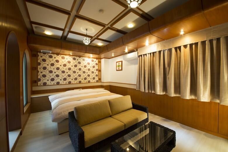 Hotel Lotus Sakai (Adult Only)