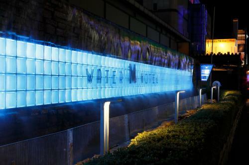 Water Hotel Mw (Love Hotel)