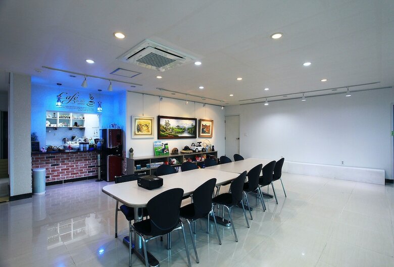 Forest Of Color Pension