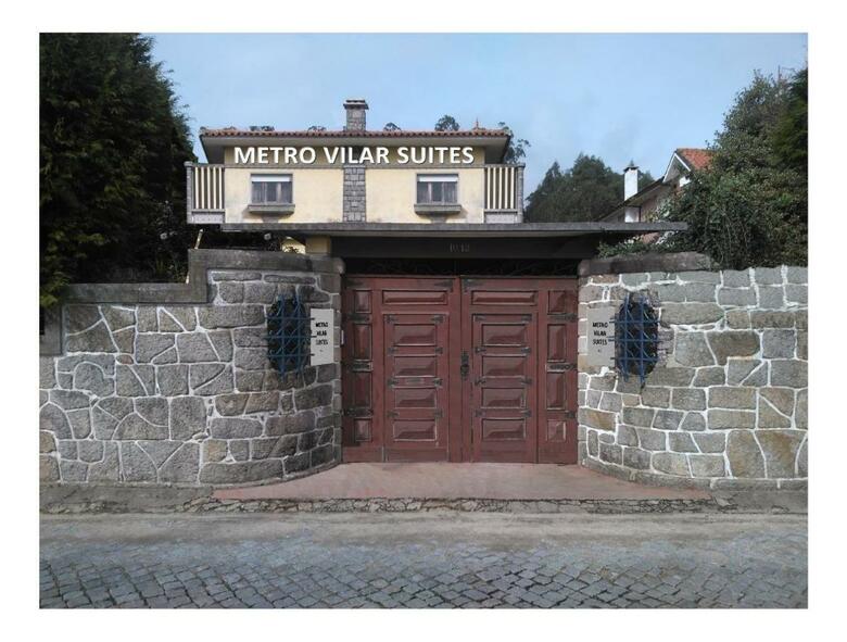 Hostal Metro Vilar Suites & Villas