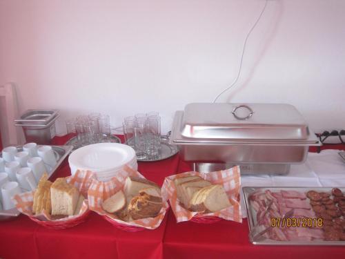 Bed & Breakfast Zolt�n & Erika Panzi� Parajd