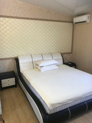 Hotel Seven