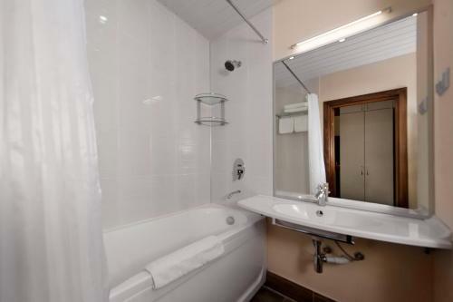 Hotel ?rt-volzhskiy