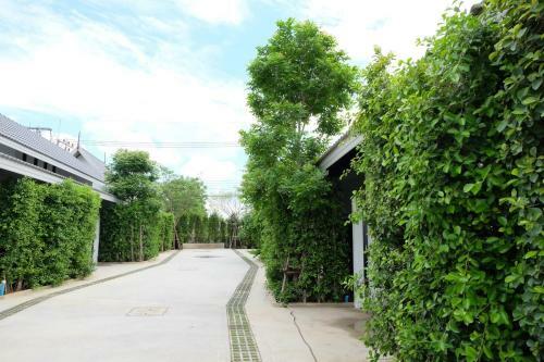 Hotel Me2 Singhamuntra Resort Kamphaengsaen