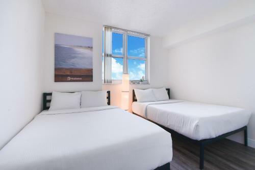 Hotel 1, 2 And 3 Bedroom Ocean Condos With Balcony