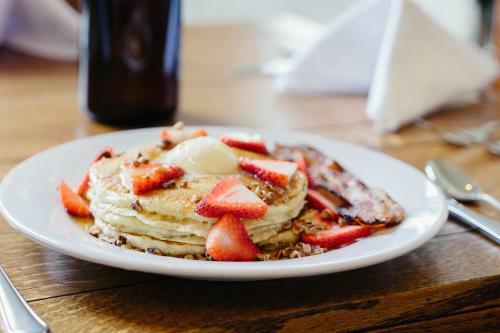 Posada The Historic Hill House And Farm