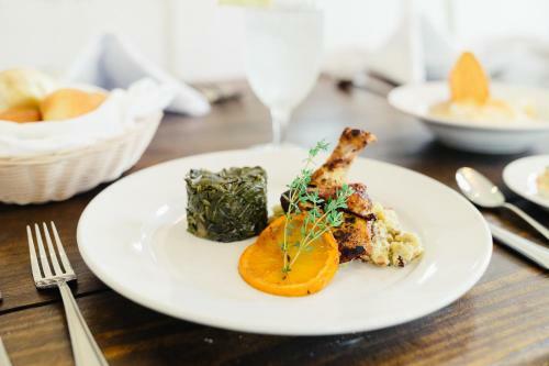 Posada The Historic Hill House And Farm