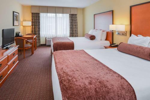 Hotel Best Western Plus Cascade Inn & Suites