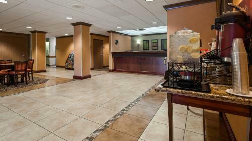 Hotel Best Western Plus Cascade Inn & Suites