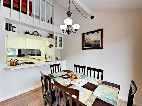 Apartamento 43605 State Hwy 38 Condo Unit 22