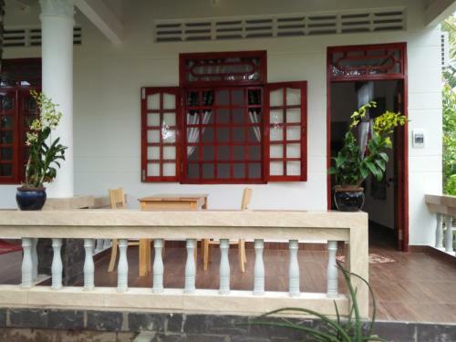 Quoc Phuong Riverside Homestay