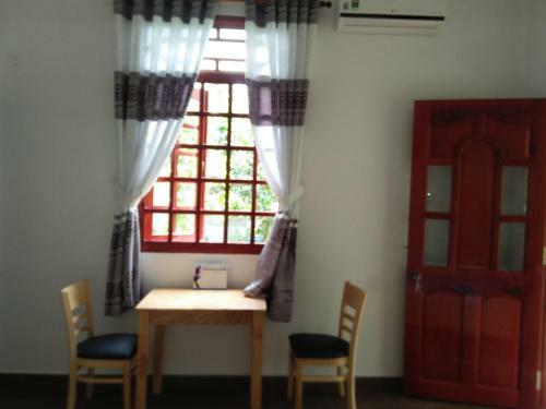 Quoc Phuong Riverside Homestay