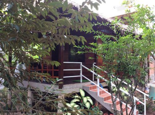 Quoc Phuong Riverside Homestay