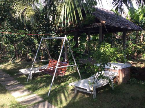 Quoc Phuong Riverside Homestay