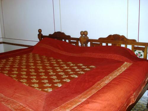 Hotel Nawal Sagar Palace