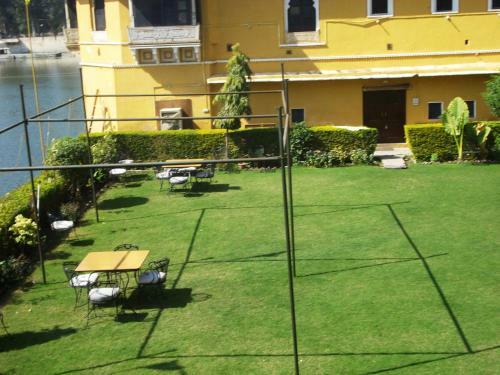 Hotel Nawal Sagar Palace