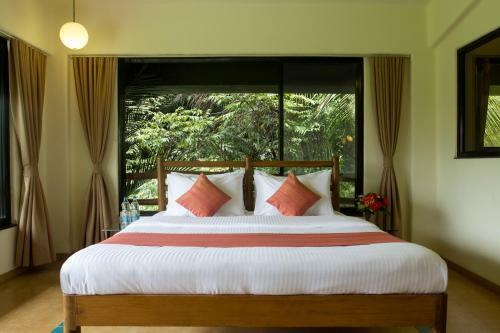 Hotel Golden Fields Resort