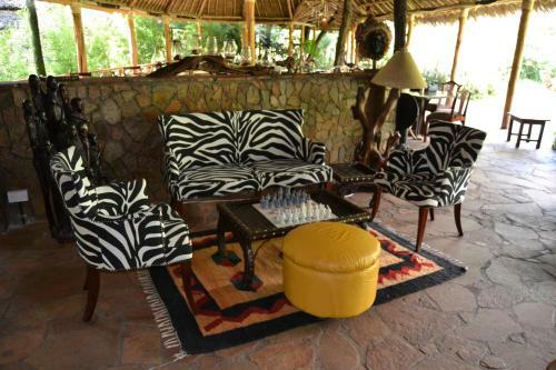Lodge Mara River Camp