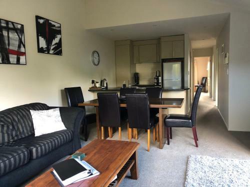 Foot Of Turoa Chalet