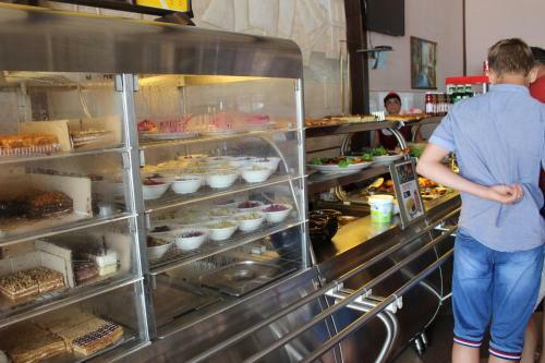 Hostal Slava Guest House