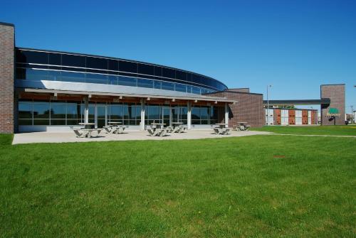 Posada Country Inn & Suites By Radisson, Fergus Falls, Mn