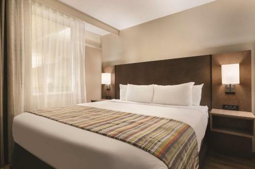 Posada Country Inn & Suites By Radisson, Fergus Falls, Mn