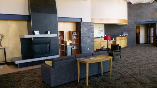 Posada Country Inn & Suites By Radisson, Fergus Falls, Mn