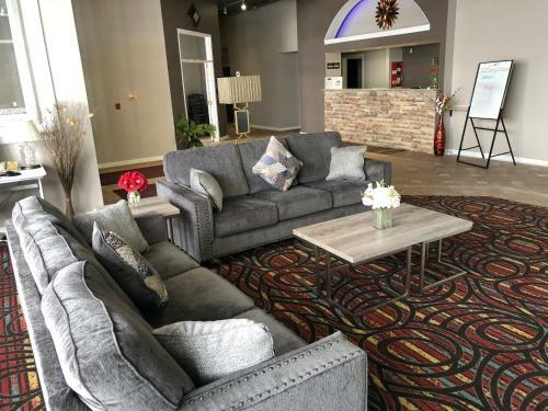 Hotel Hometown Inn And Suites Belle Plaine