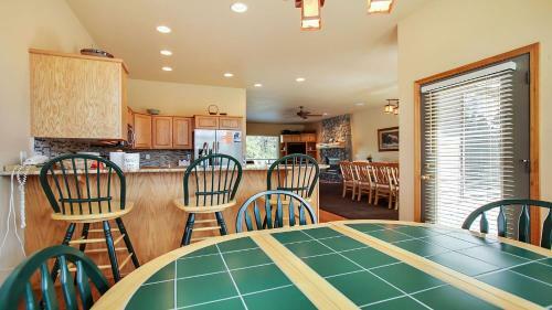 Belknap 5 Five-bedroom Home