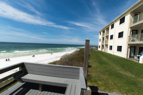 Apartamento Beachside Condos Unit #7