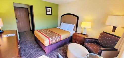 Motel Travel Inn And Suites