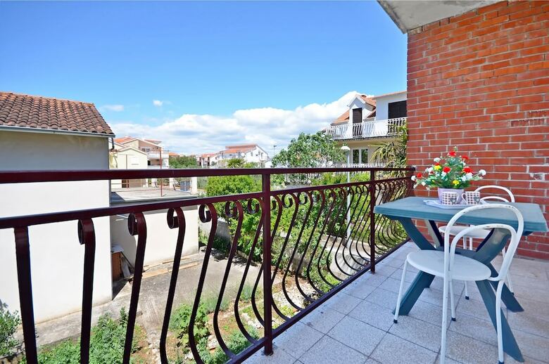 Hostal Apartments And Rooms Josipa