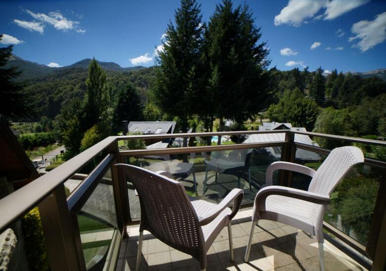 Hotel La Comarca Suites De Monta�a & Spa
