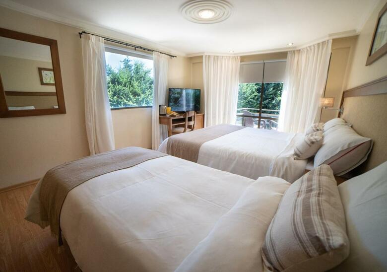 Hotel La Comarca Suites De Monta�a & Spa