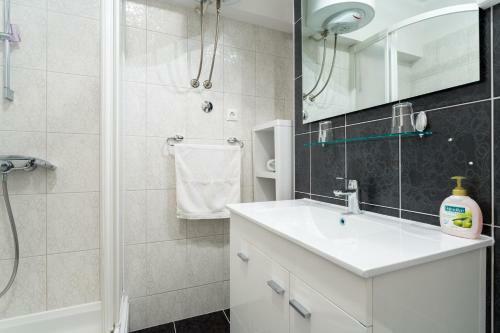 Apartamentos Adriatic Queen Villa