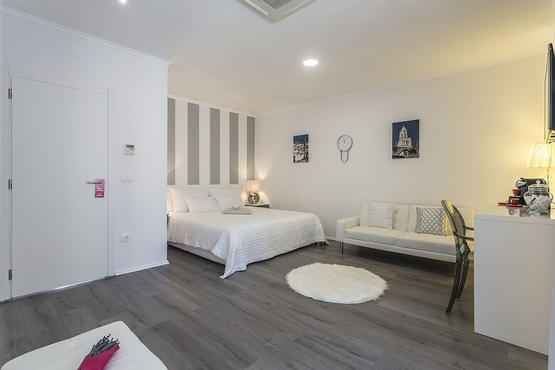 Apartamentos Guesthouse Pjaceta
